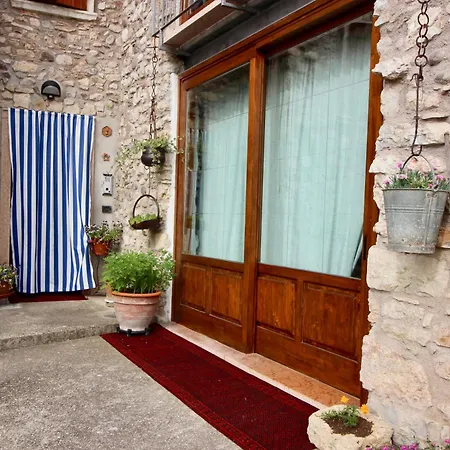 Casa Silvia Ii Mit Seeblick Mit Terrasse * Torri Del Benaco