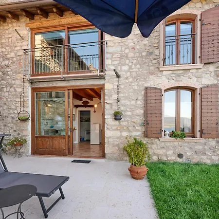 Casa Silvia Ii Mit Seeblick Mit Terrasse Daire Torri Del Benaco